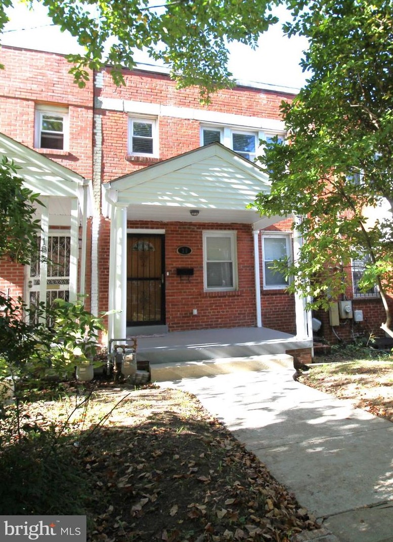 20 Farragut Pl Nw, Washington, DC 20011