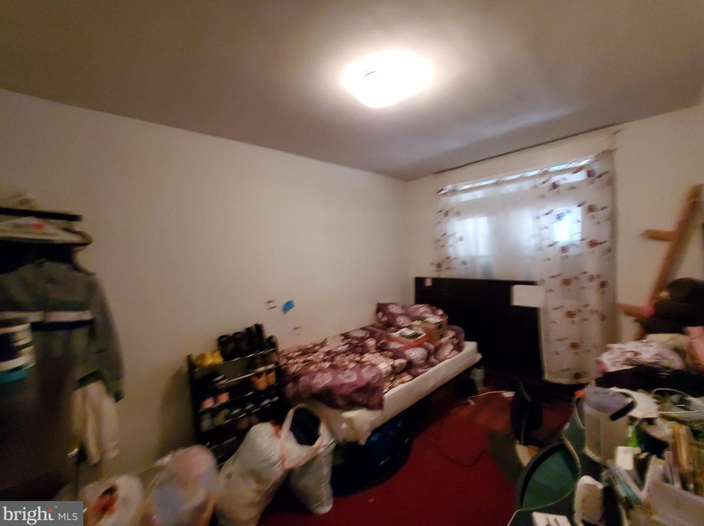 2821 5th St, Washington, DC 20032-2557