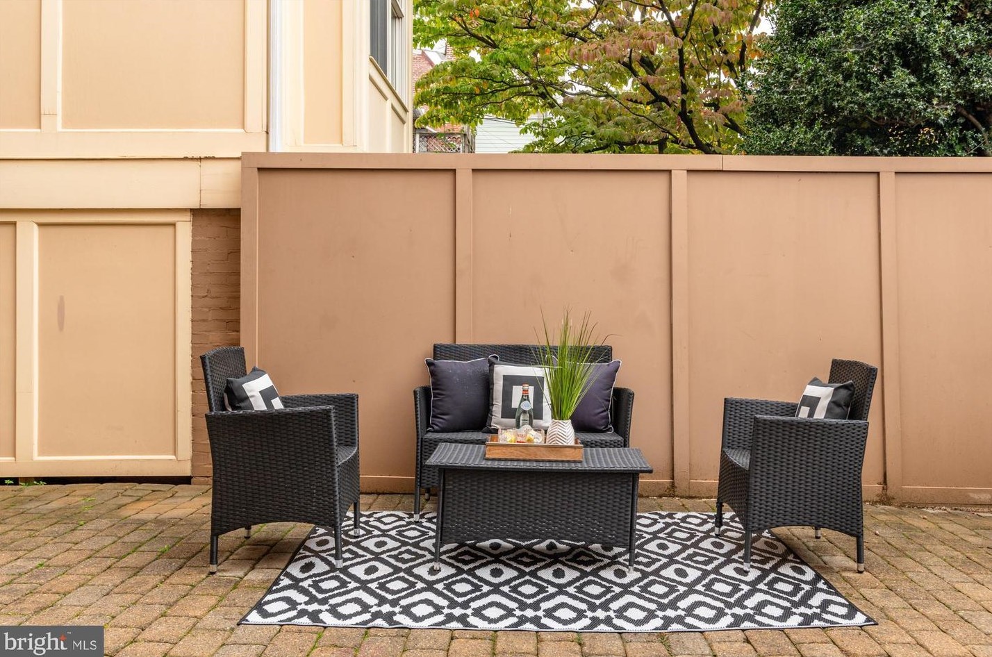 710 Capitol St, Washington DC 20003-1345 exterior