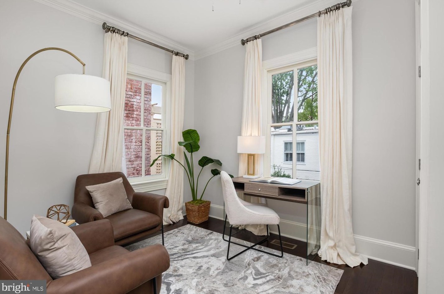 710 Capitol St, Washington DC 20003-1345 exterior