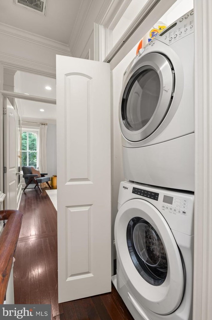 710 Capitol St, Washington DC 20003-1345 exterior