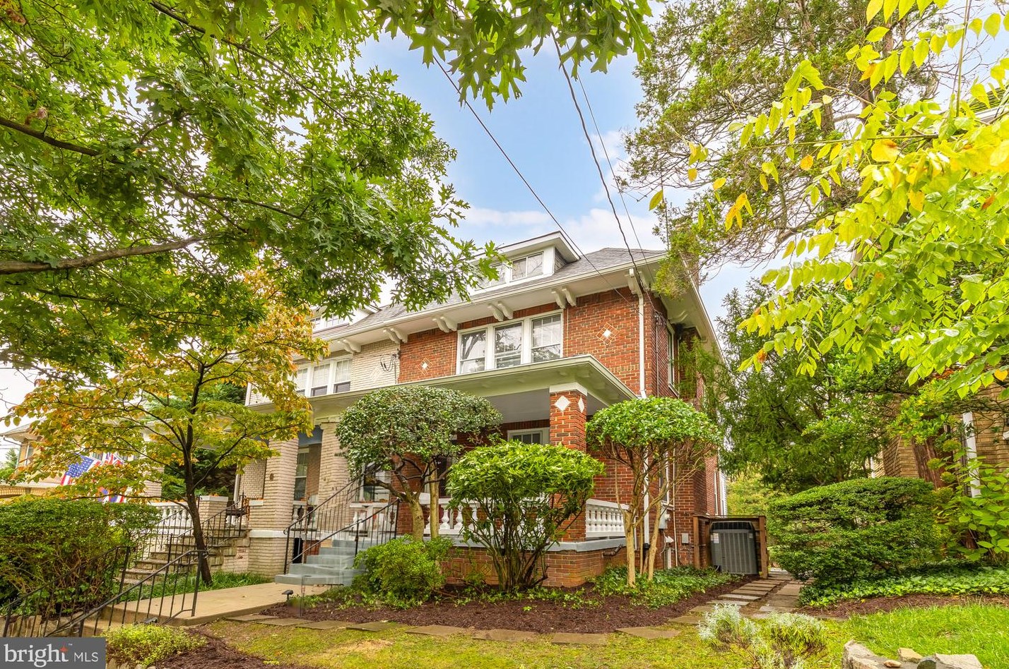 2940 Bellevue Terrace Nw, Washington, DC 20016