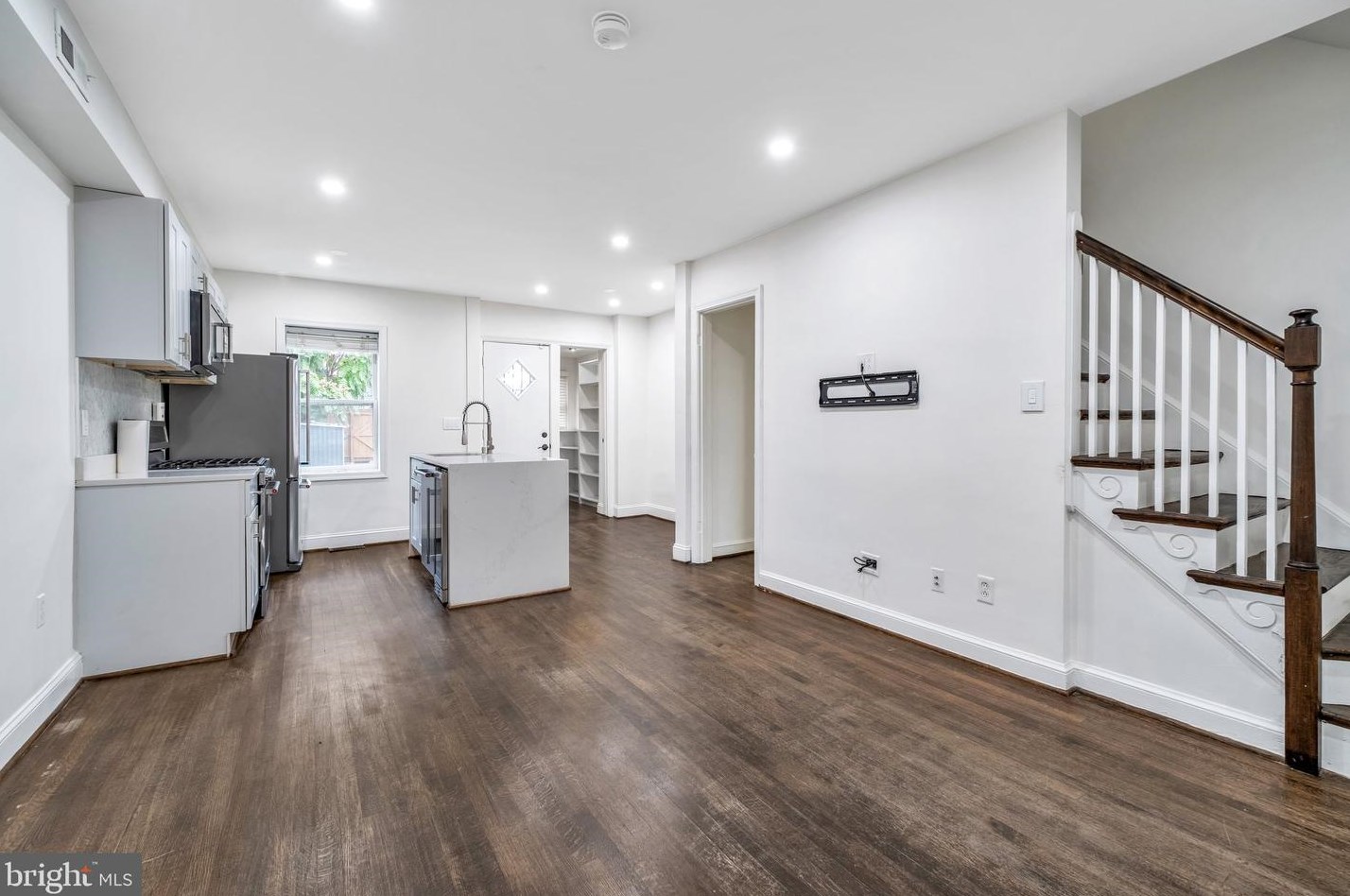 1832 H St, Washington, DC 20002-4018