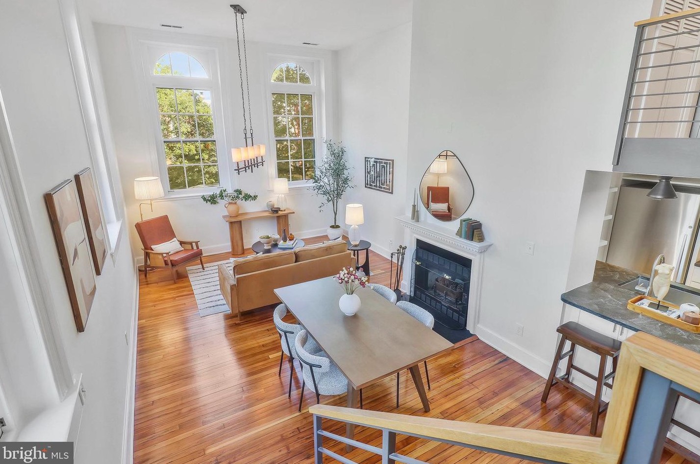 410 5th St, Washington, DC 20003-2051