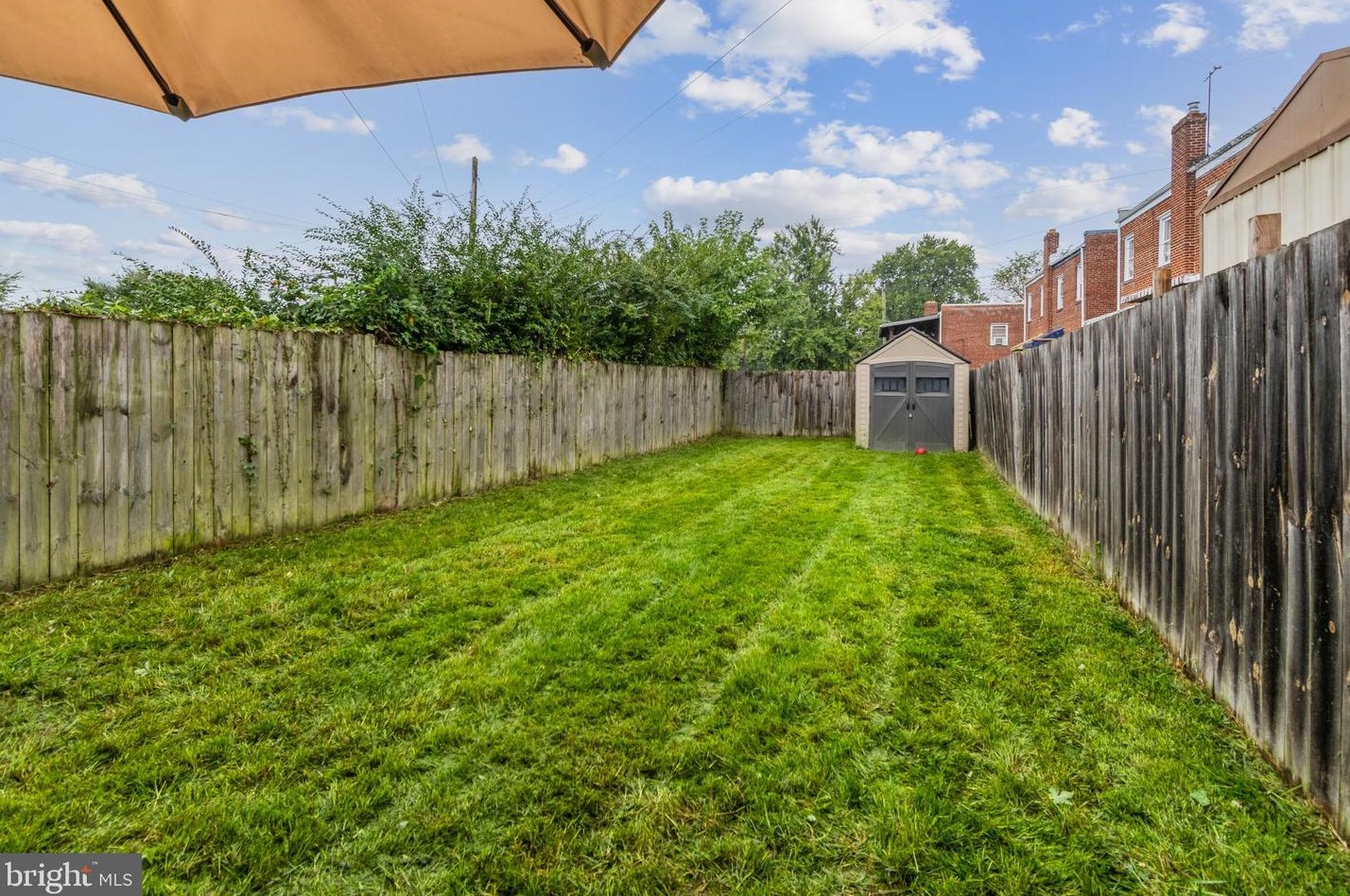 3307 12 St, Washington DC 20003-2206 exterior