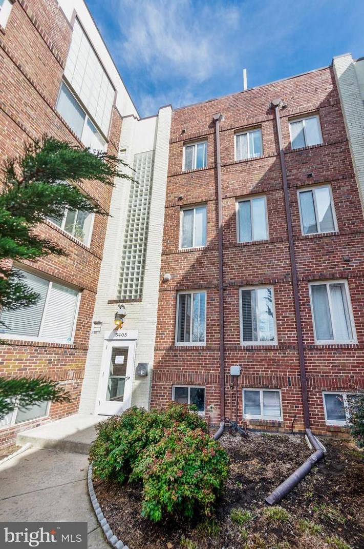 5405 9th St, Washington, DC 20011-2919