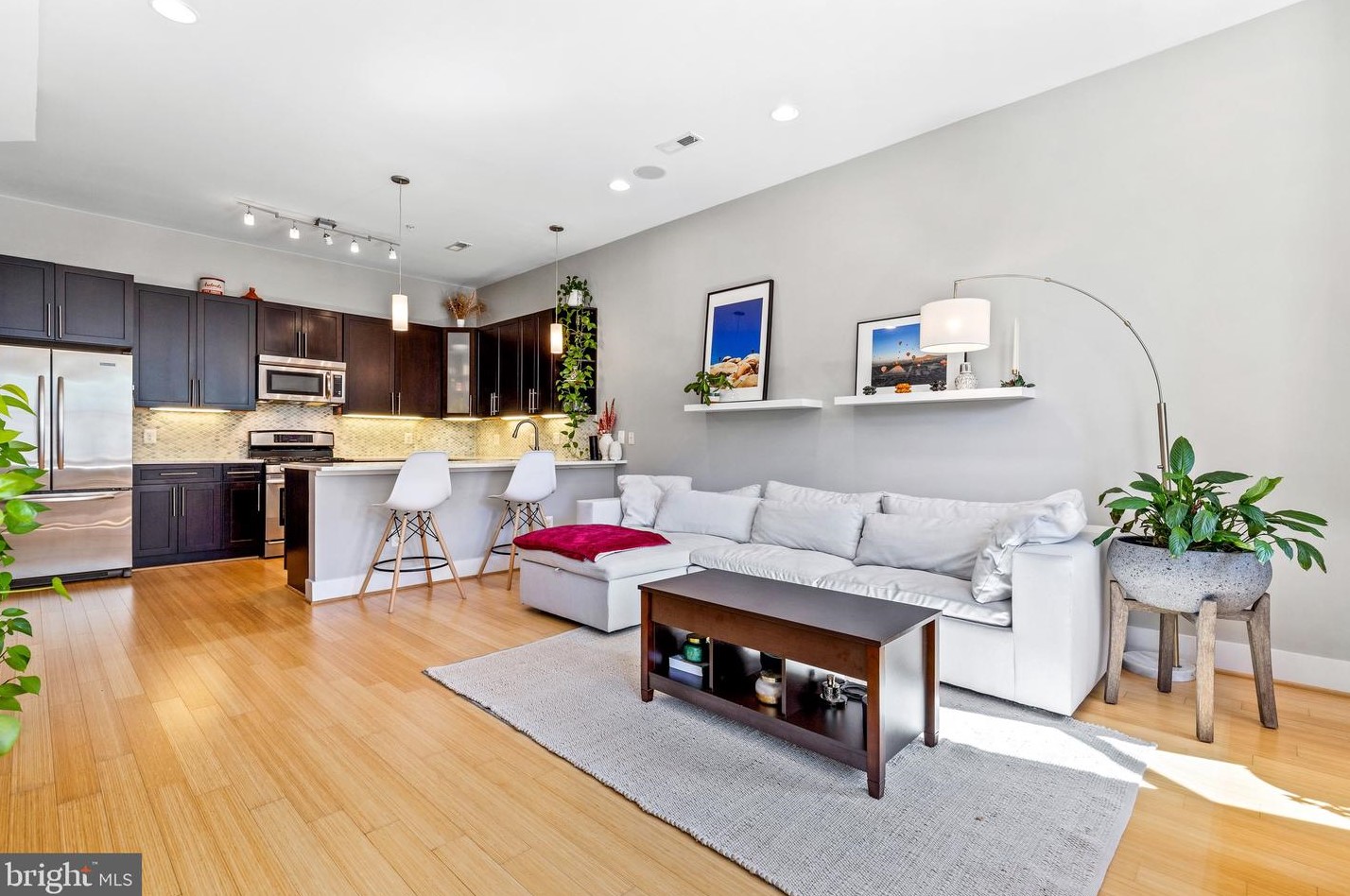 1303 Clifton St, Washington, DC 20009-7015