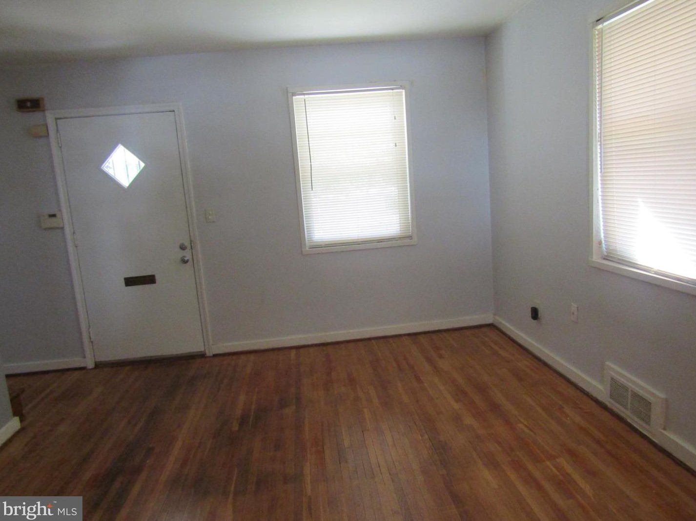 151 Darrington St Sw, Washington, DC 20032