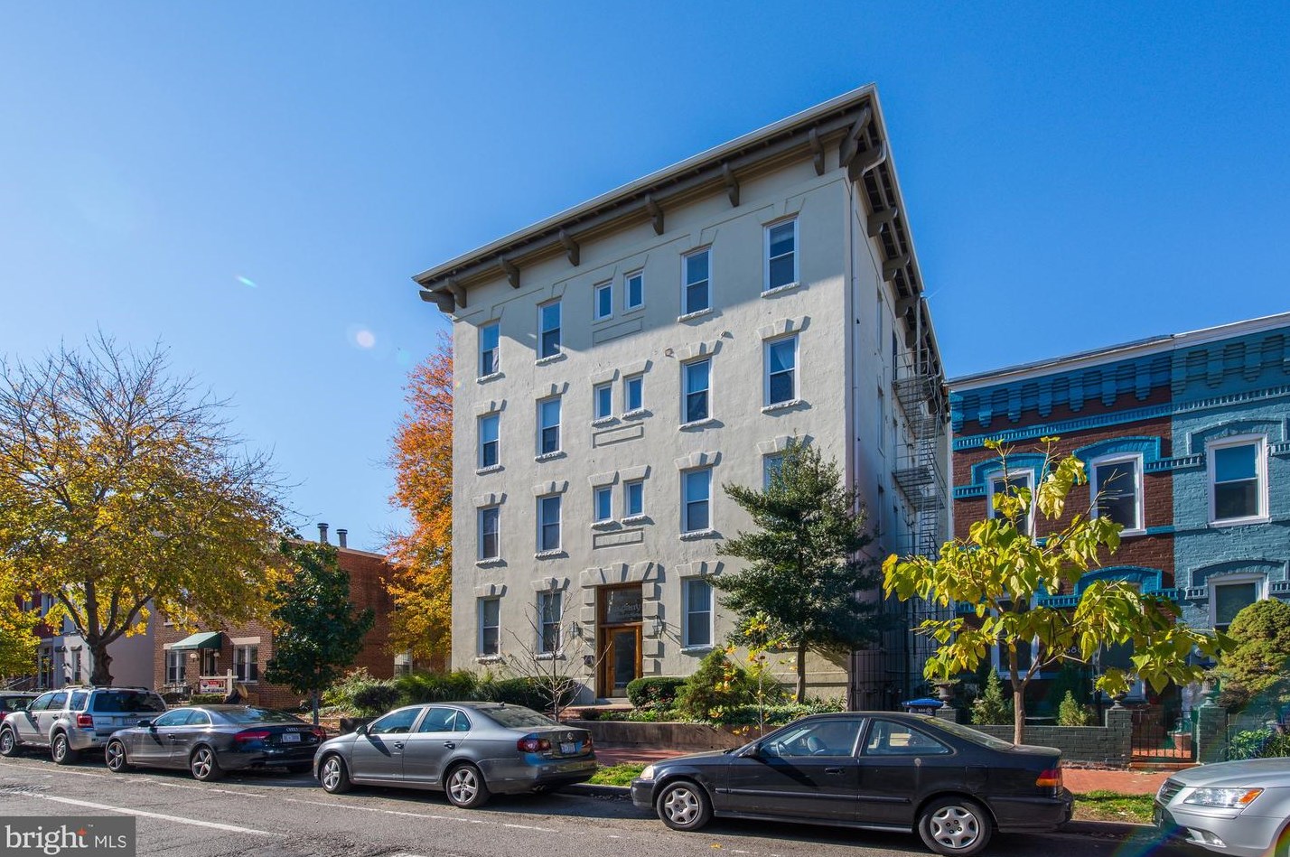 676 4th St Ne #103, Washington, DC 20002
