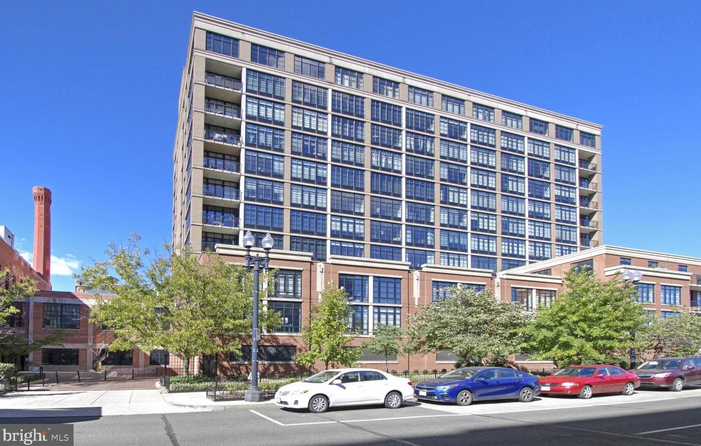 437 New York Ave, Washington DC  20001-4628 exterior