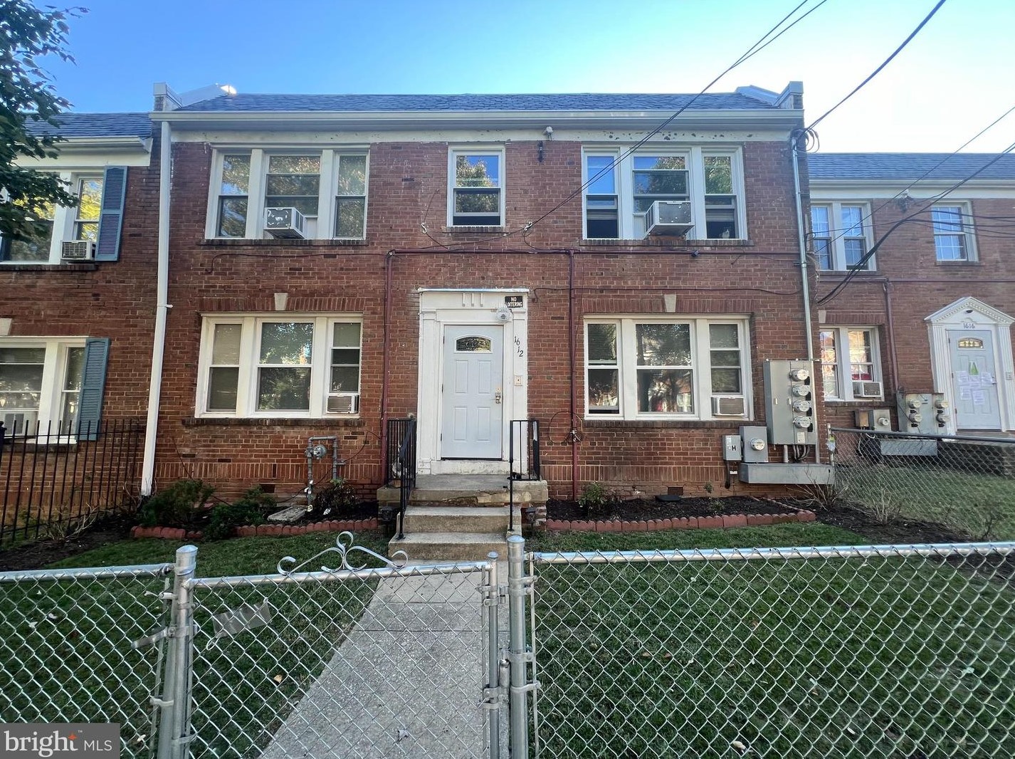 1612 17th Pl Se #1, Washington, DC 20020