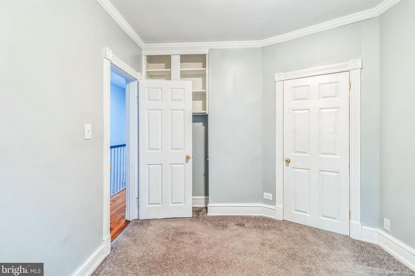 1239 Morse St, Washington, DC 20002-3807