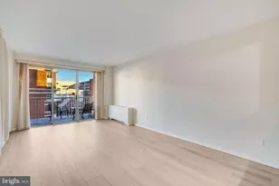 730 24th St NW, Washington, DC 20037 - Photo 26