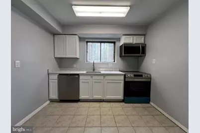 4930 Eads Place NE, Washington, DC 20019 - Photo 6