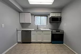 4930 Eads Pl NE, Washington, DC 20019 - Photo 6