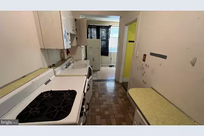 225 Cromwell Terrace NE, Washington, DC 20002 - Photo 18