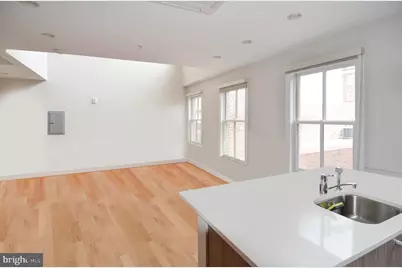 1072 Thomas Jefferson Street NW, Washington, DC 20007 - Photo 48