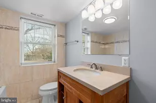 3866 9th St SE, Washington, DC 20032 - Photo 16