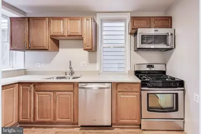 212 Elm Street NW, Washington, DC 20001 - Photo 10