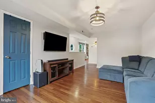 1377 K St SE, Washington, DC 20003 - Photo 12