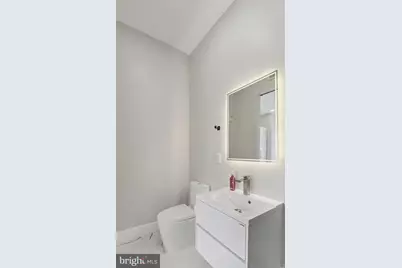 2213 M Street NE #4, Washington, DC 20002 - Photo 30