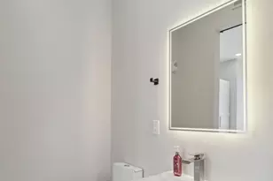 2213 M St NE, Washington, DC 20002 - Photo 30