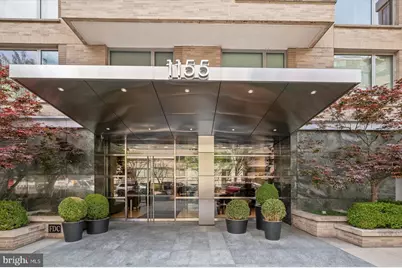 1155 23rd Street NW #6G, Washington, DC 20037 - Photo 2