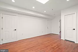 1241 18th St NE, Washington, DC 20002 - Photo 4