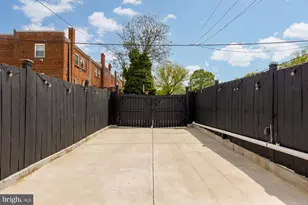 1419 Downing St NE, Washington, DC 20018 - Photo 40