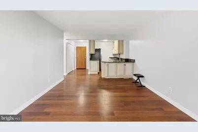 730 24th Street NW #321, Washington, DC 20037 - Photo 14