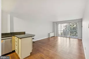 730 24th St NW, Washington, DC 20037 - Photo 12