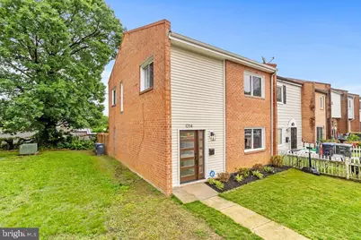 1214 Barnaby Terrace SE, Washington, DC 20032 - Photo 2