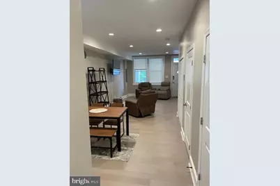 906 I Street SE #2, Washington, DC 20003 - Photo 4