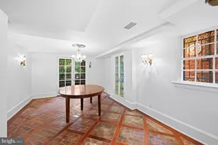 1423 34th St NW, Washington, DC 20007 - Photo 20
