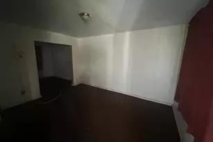 321 36th St NE, Washington, DC 20019 - Photo 2