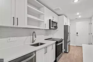 4000 Wisconsin Ave NW, Washington, DC 20016 - Photo 32