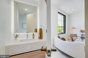 2905 Newark St NW, Washington, DC 20008 - Photo 4