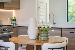 2905 Newark St NW, Washington, DC 20008 - Photo 8