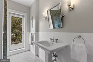 2816 27th St NW, Washington, DC 20008 - Photo 28