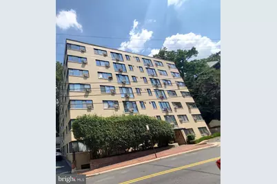 3901 Tunlaw Road NW #502, Washington, DC 20007 - Photo 2
