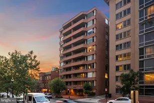 2141 P St NW, Washington, DC 20037 - Photo 2