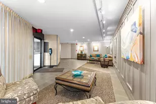 2141 P St NW, Washington, DC 20037 - Photo 28