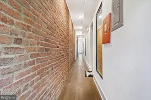 256 15th St SE, Washington, DC 20003 - Photo 2