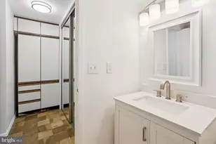 2030 F St NW, Washington, DC 20006 - Photo 28