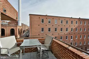 1015 33rd St NW, Washington, DC 20007 - Photo 10