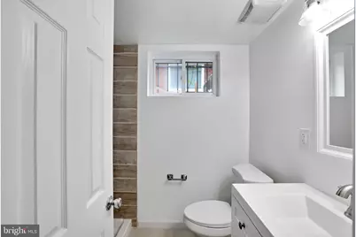 500 47th Place NE, Washington, DC 20019 - Photo 36