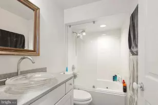 1008 Paper Mill Ct NW, Washington, DC 20007 - Photo 10