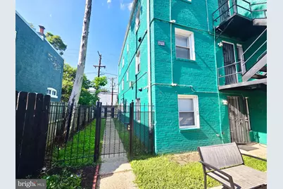 4013 Gault Place NE #302, Washington, DC 20019 - Photo 14