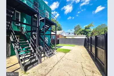 4013 Gault Place NE #302, Washington, DC 20019 - Photo 12