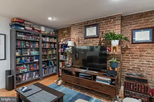 1202 P St NW, Washington, DC 20005 - Photo 8